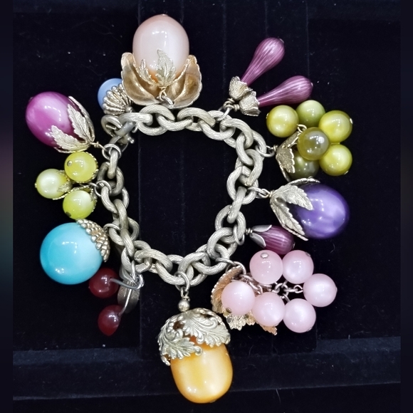 Mint 1950s Napier Lucite Moonstone Fruit Charm Vintage Dangle Bracelet - Picture 1 of 4